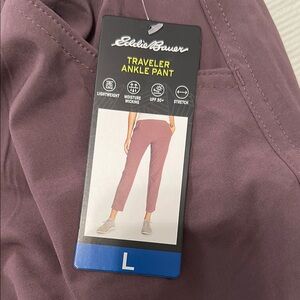 Eddie Bauer Traveler Ankle Pant in Purple